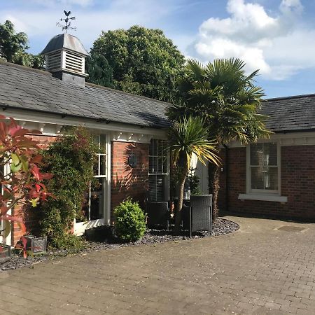 The Lodge At The Cedars Stourbridge Exterior foto